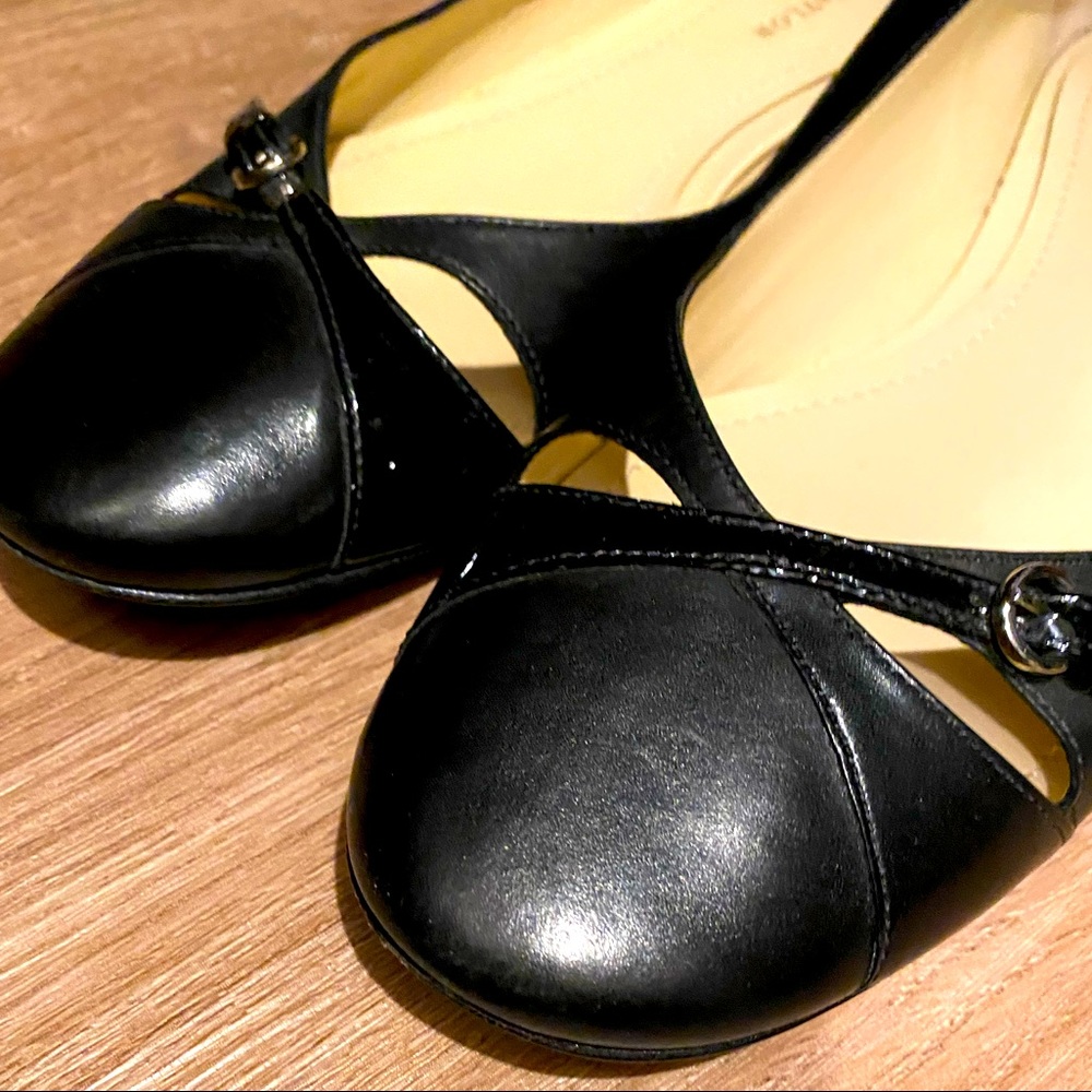 Ann Taylor black flats, 7M, great condition!